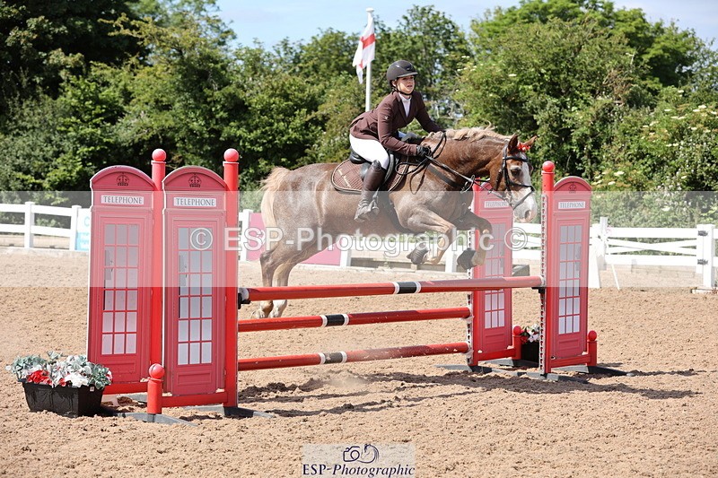 240629A-104853-04279 - Cls 17 Discovery and 90cm Open