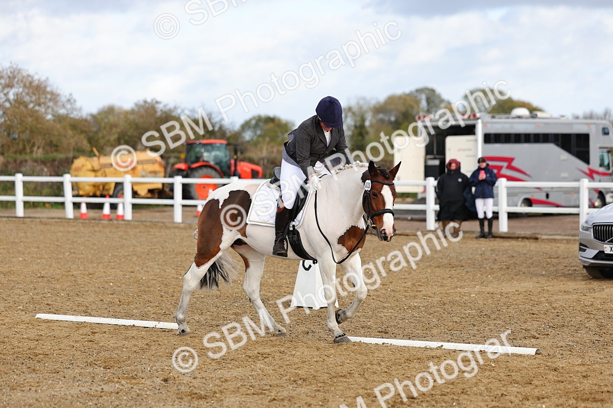 SBM_002675 - Class 8-11 - Novice 1-E1
