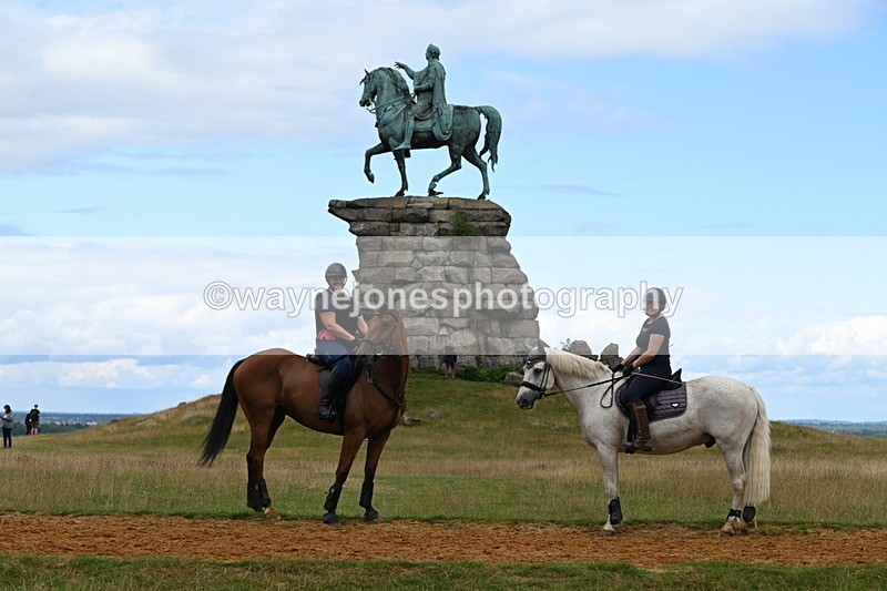 DSC_8565 - Time at Statue 13:52 to 14:33