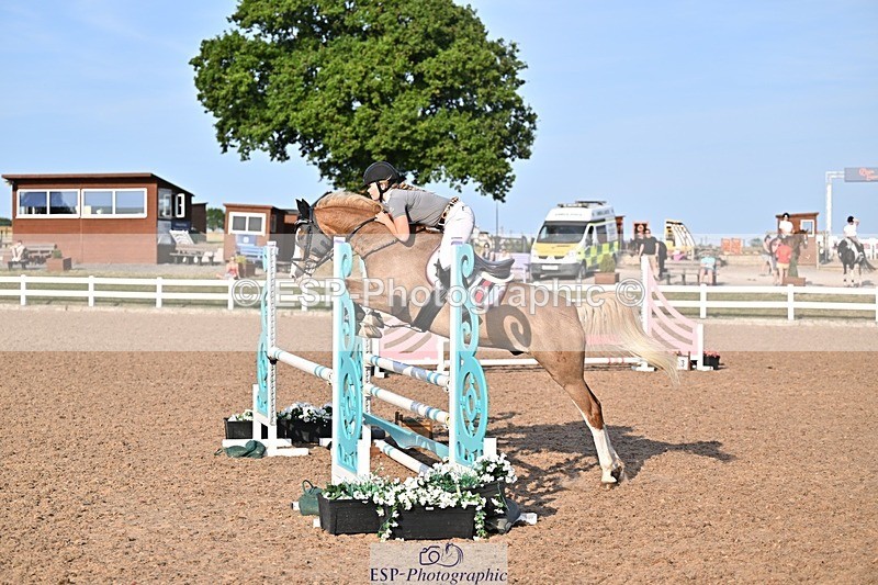 260714-185400-00442 - 90cm Classes