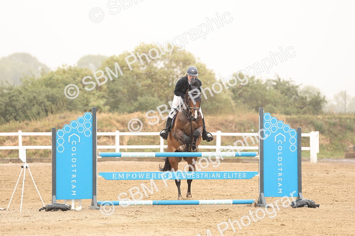 SBM_024154 - Class 6 - Senior Newcomers 1.10m