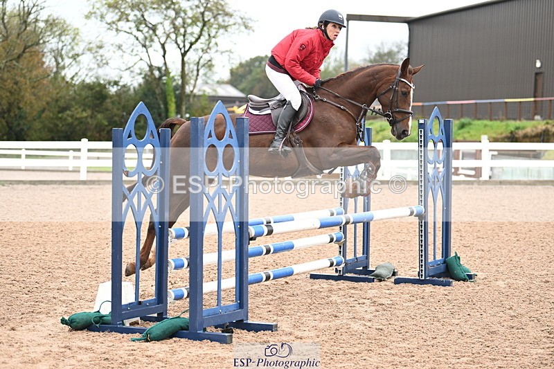 241023A-111434-00494 - Cls 1 British Novice and 90cm Open