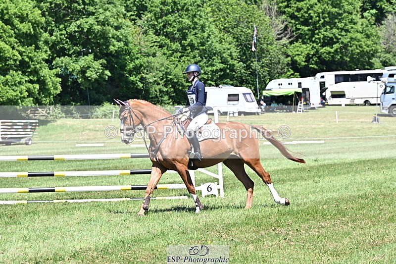 250522B-122242-02001 - 159-CASTLECONNELL.EYE.CATCHER-Maja.Hullah