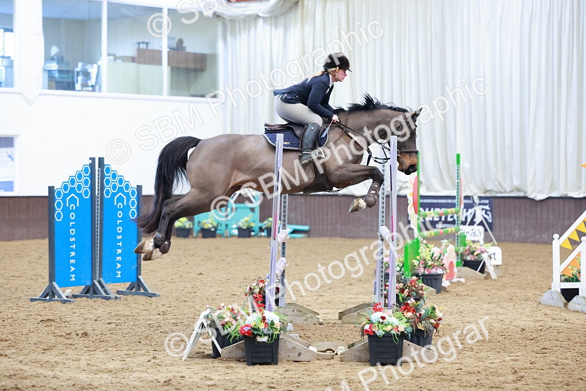 SBM_003836 - Class 11 - Senior Newcomers/ 1.10m Open