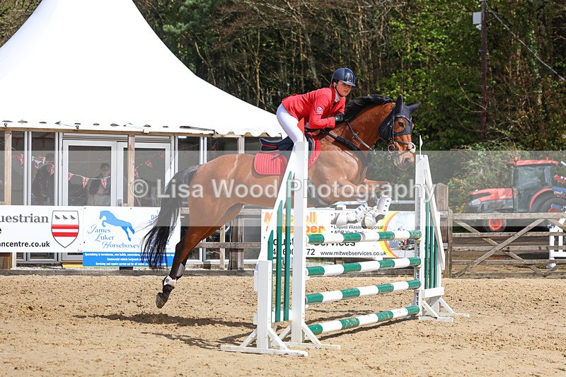 3E7A1381 - Class 6: Senior 1.05m
