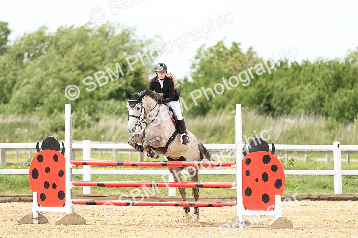 SBM_000987 - Class 4 - Senior Newcomers - 1.10m