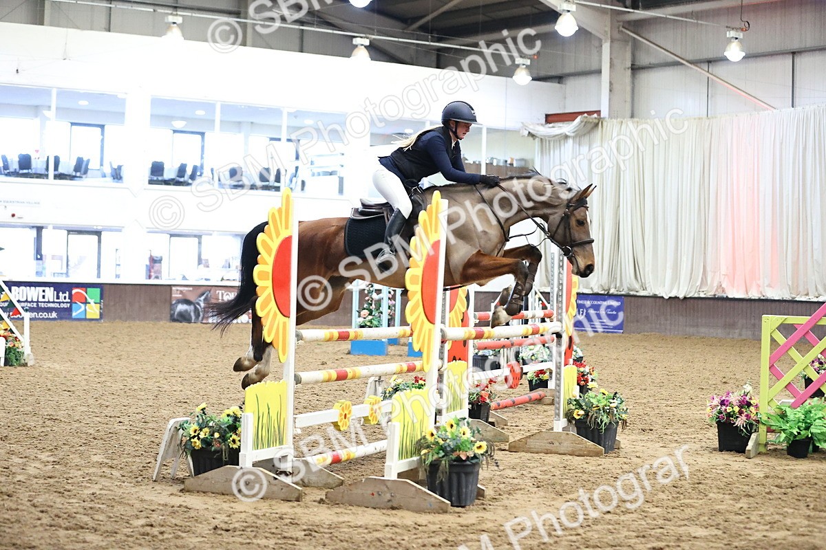 SBM_004897 - Class 16 - Senior Newcomers - 1.10m