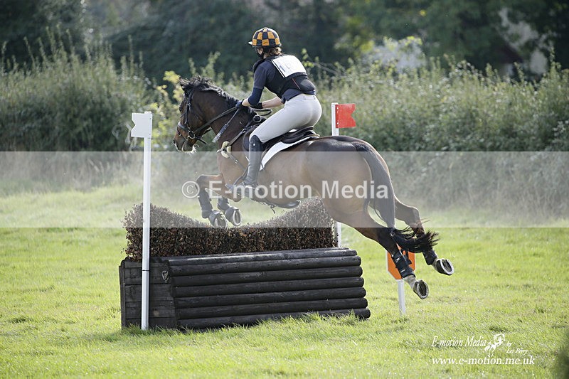  WWHT 171021 3225 - Intermediate (0.90m)  17/10/21