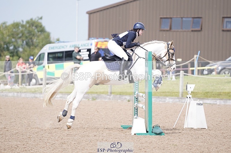 240831A-122618-01530 - 025-Clare.Pascoe-MR.QUINN