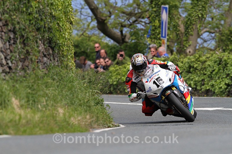 Dan Kneen - RST Superbike Race