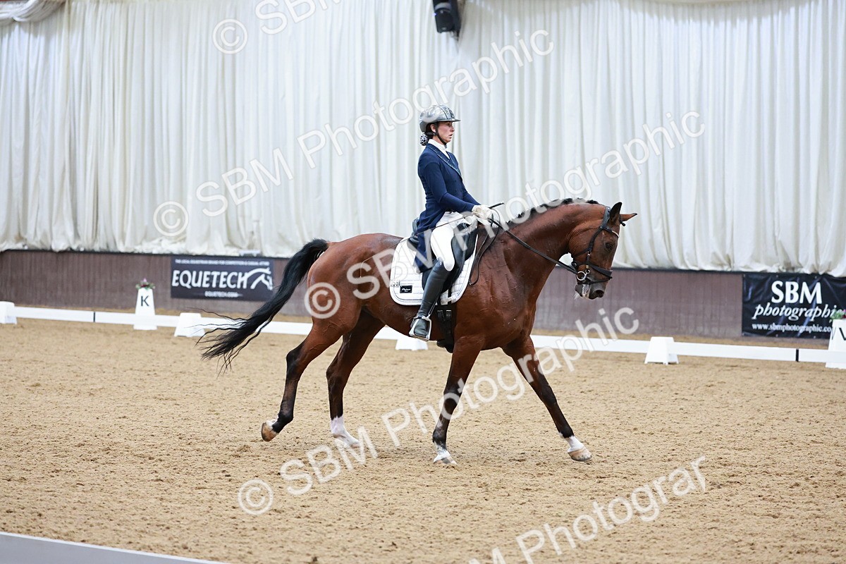 SBM_016425 - Class 5 - FEI INT II - 17.24-18.20