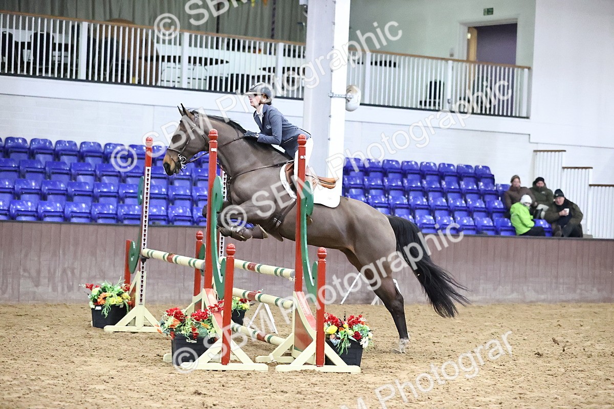 SBM_2028 - Class 8 - Nupafeed Supplements Senior Discovery/ 1m Open