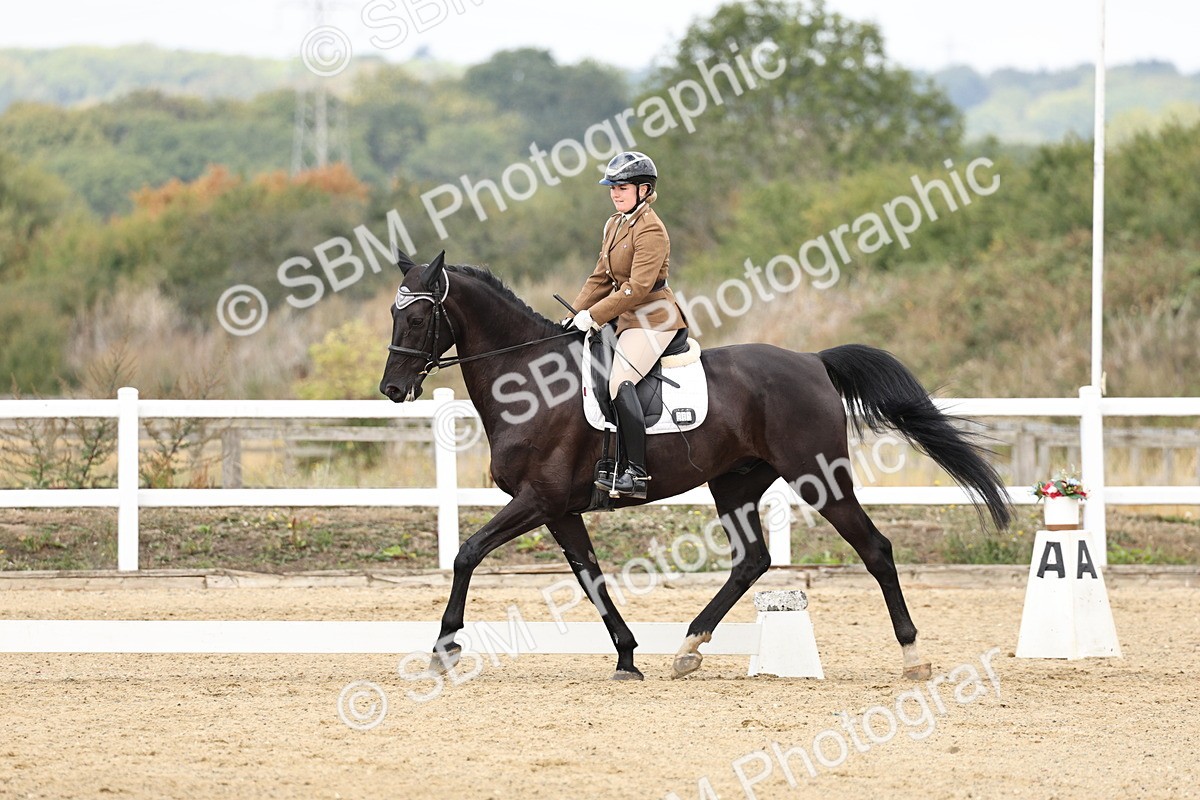 SBM_018267 - Class 16 - Novice 5 - 11.12-12.01