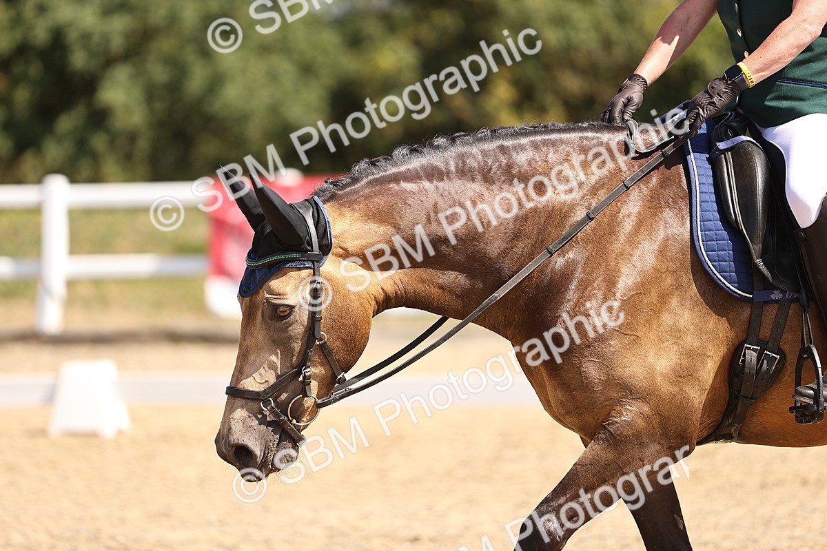 SBM_009498 - Novice 5 - 9.50-10.53