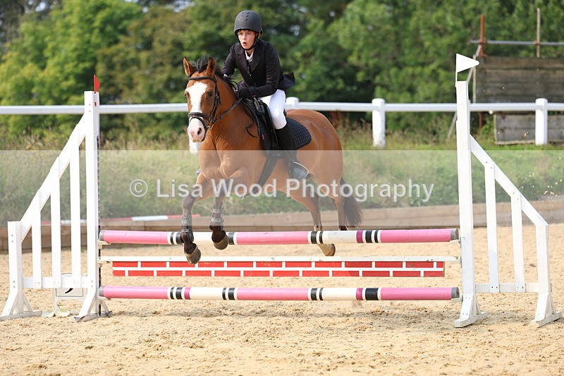 3E7A2913 - Class 11: Junior 70cm