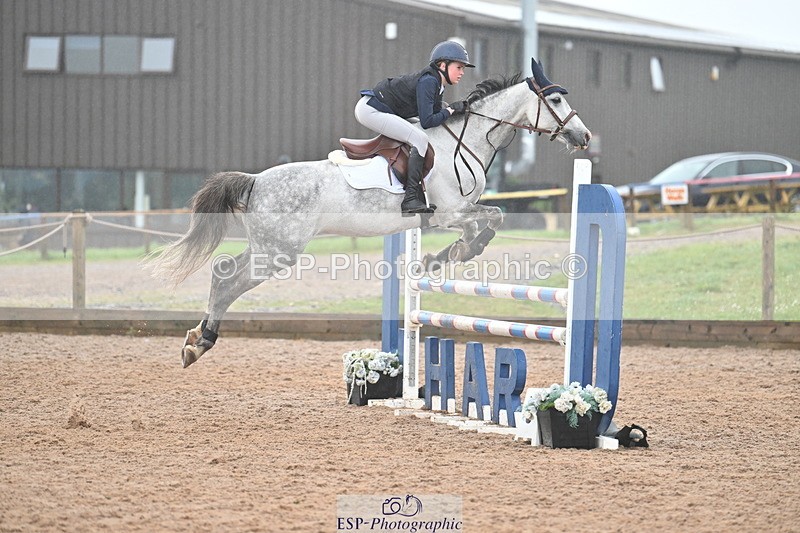 240505A-122638-05064 - Cls 4 Blue Chip Pony Newcomers & 1m Open