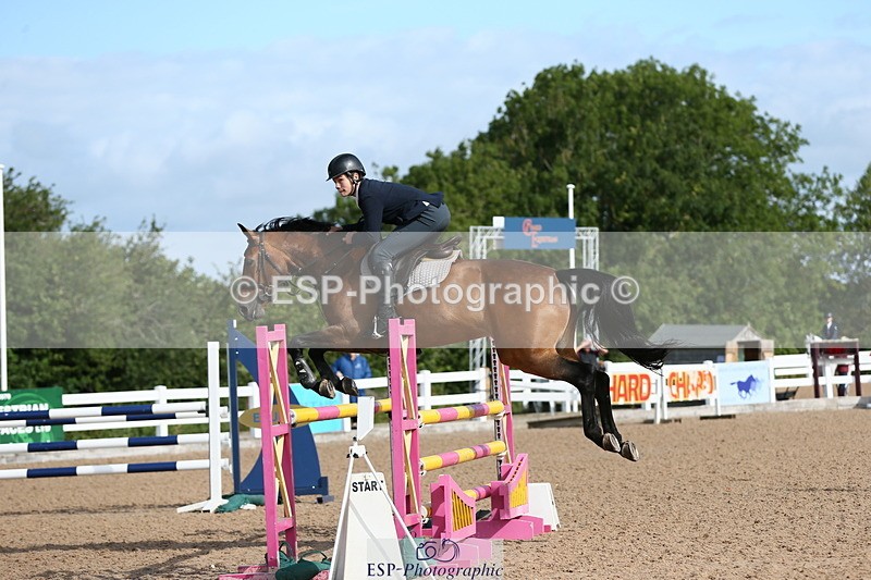 230716A-092149-02098 - Class 30 Children On Horses 1.05m