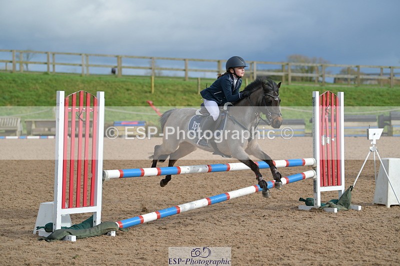 240211A-135340-03288 - Stepping Stones