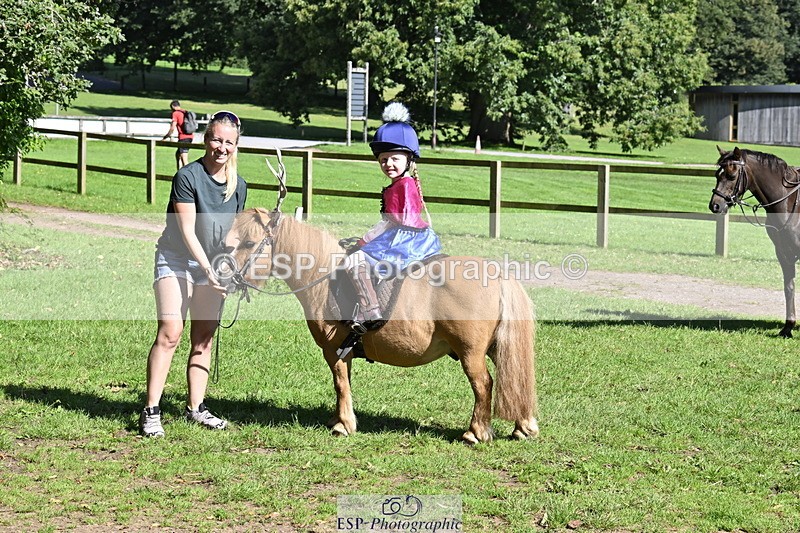 240728B-095004-00192 - Sunday Stable Shots and Fancy Dress