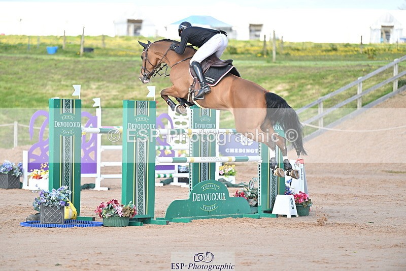 240420A-165010-12489 - Cls 11, 2 Star Big Tour 1.40m