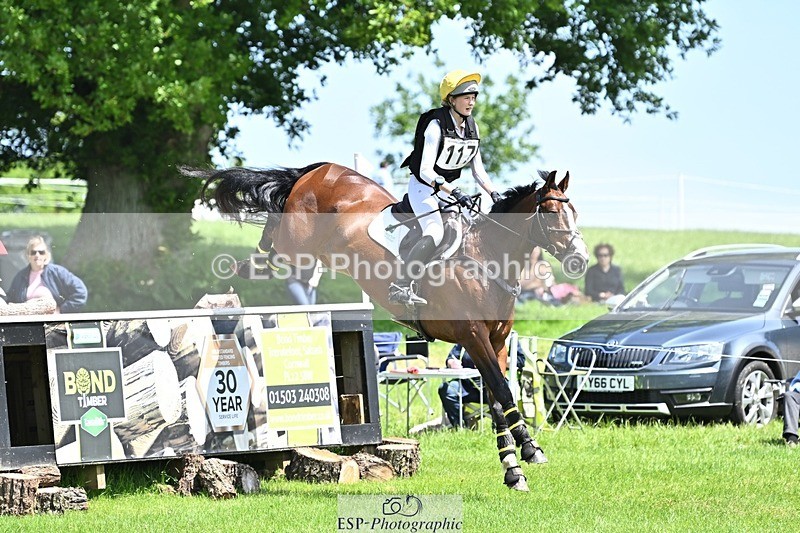 240525-132531-14417 - 117-KASAGRANDE_VR-Gemma_Watts