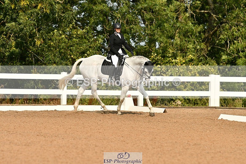 250817-095527-07666 - 179-Kate.WilliamsGhyllwood.April.Moment