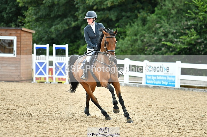 230721A-143019-06938 - Cls 22, 1 Star Gold 1.30m