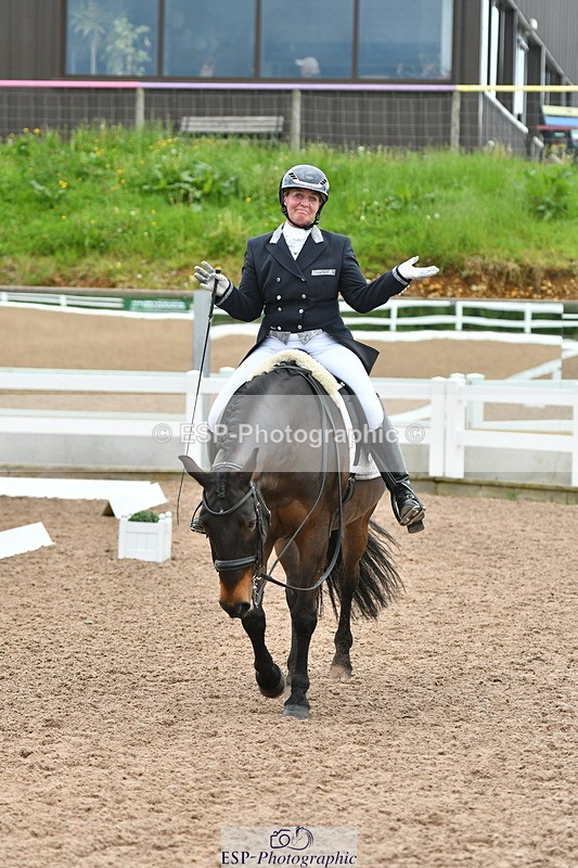 230511A-154619-01240 - BD Cls 16+17 Advanced 102 & 105