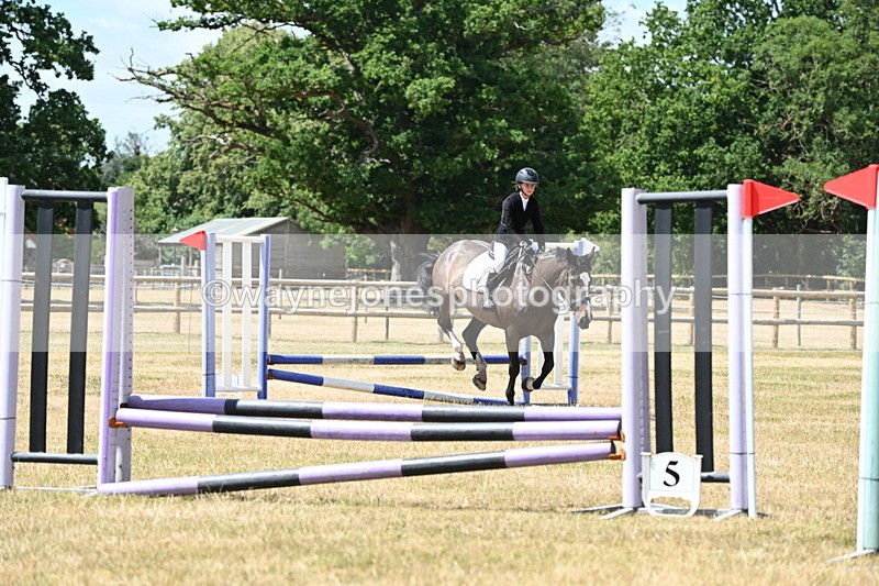 WJ6_5612 - Class 13 Novice 60cm