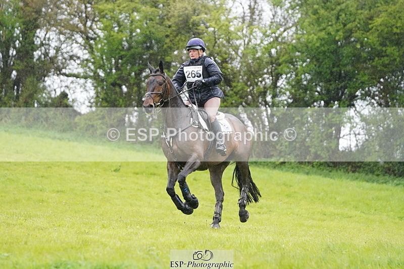 250418-134214-04570 - 265-Charlotte.Rowe-CELTIC.CROSS