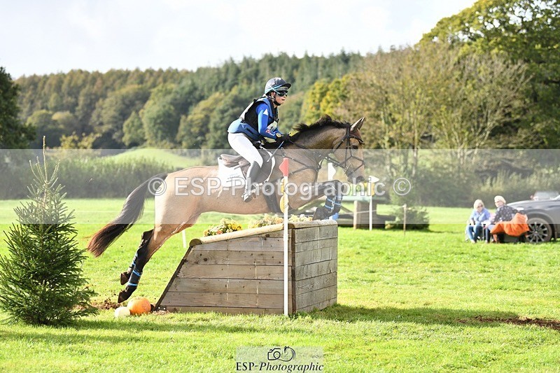 231020-142422-09725 - 130-DUNTOGETHER-Saffron.Cresswell-XC