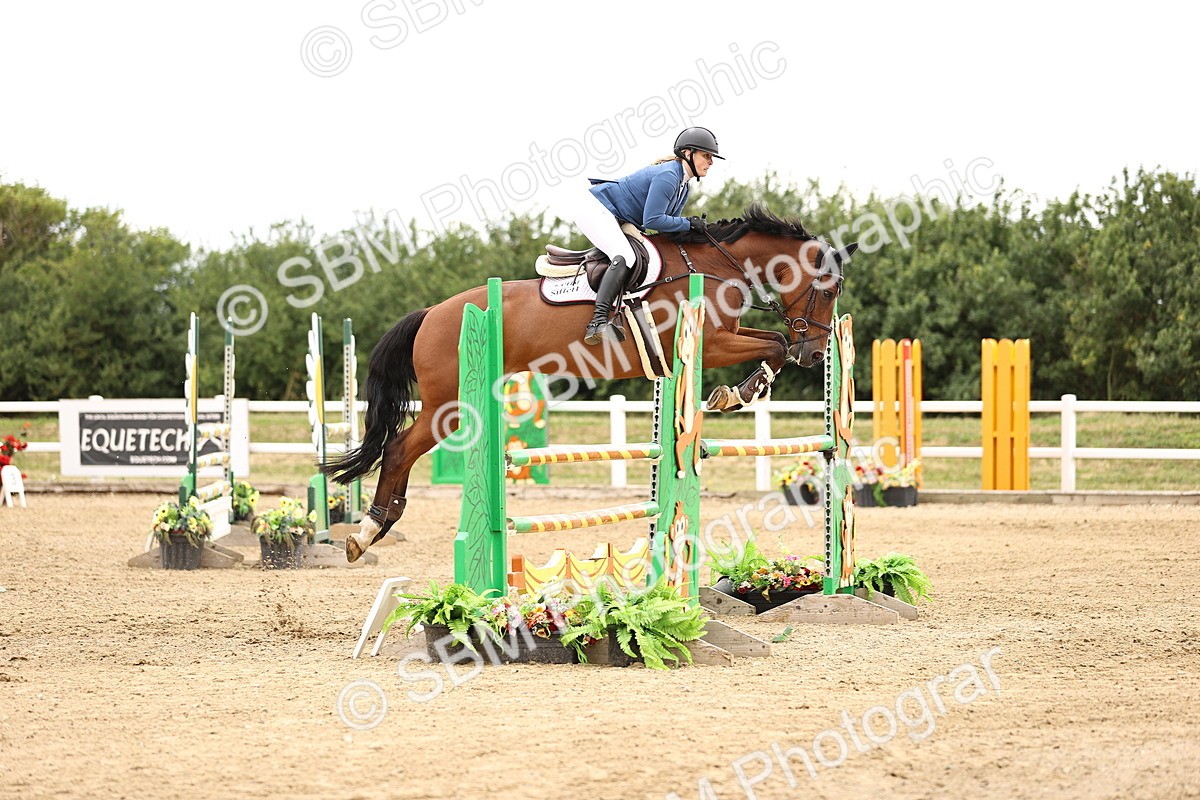 SBM_003109 - Class 21 - Senior Newcomers - 1.10m