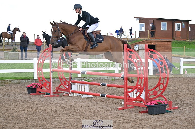 240912A-105625-01053 - Cls 9 Snr Discovery and 1m Open