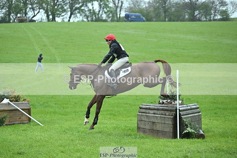 250418-131241-04401 - 256-Rosie.Bradley-Hole-POZNAN.VD.WATERMOLEN