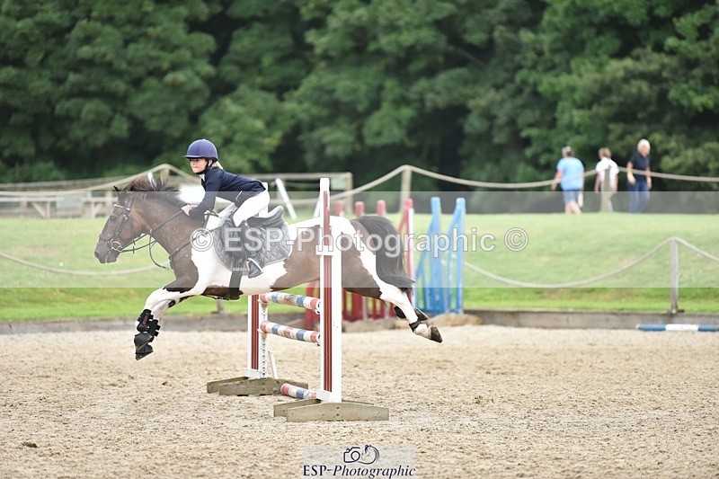 240802-114510-02803 - 90cm Round 1