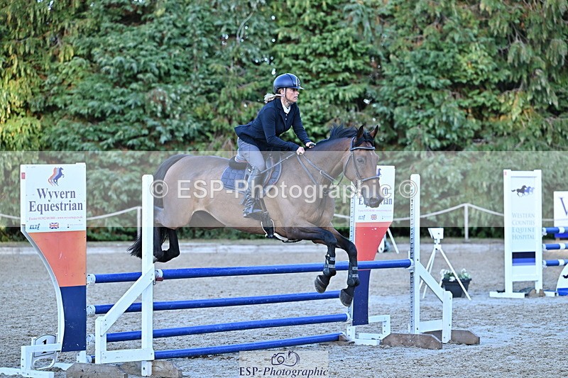 250829A-190708-03703 - Cls 12 1.05m Amateur Quali and Open
