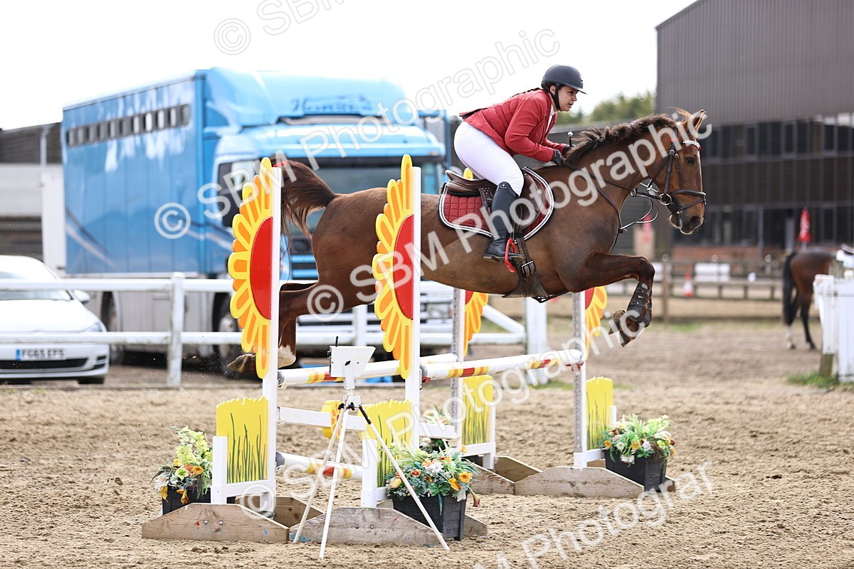 SBM_5261 - Class 9 - Senior British Novice - 90cm