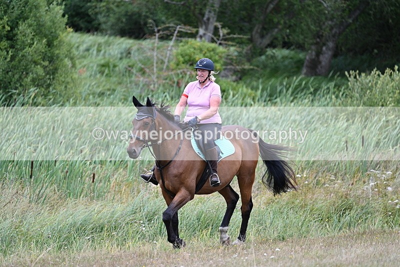 WJ7_6113 - Time 11:50 to 12:09