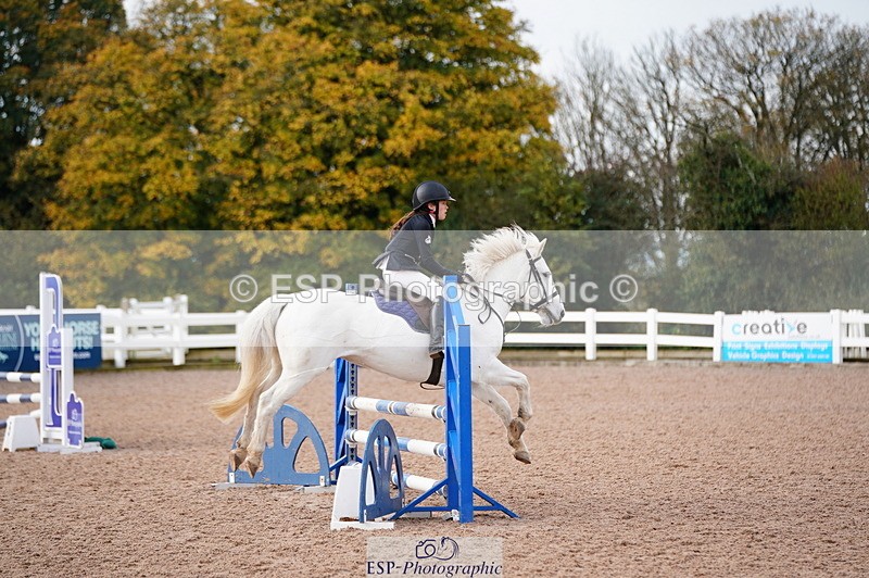 241027A-100844-02020 - SUN Cls 4 Pony British Novice and 80cm