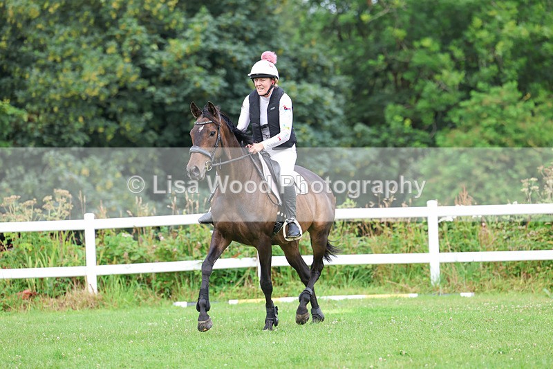 3E7A1008 - Class 4: 70cm Senior