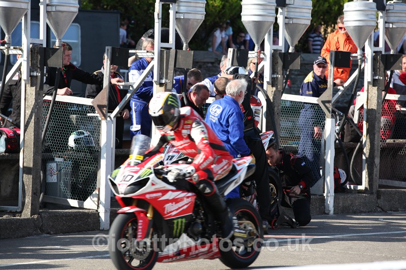 IMG_0918 - Senior TT - Start Line