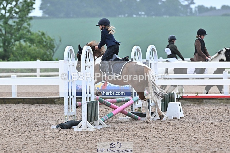 250527-153431-00053 - Clear Round and60cm