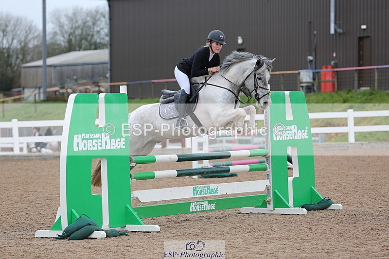 240211A-105051-02245 - Cls 4 Pony Discovery & 90cm Open