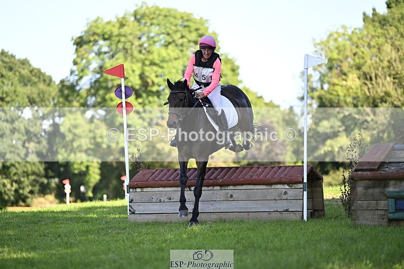 240811A-170933-06750 - 451-