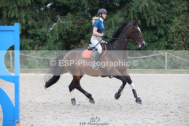 230908-182207-03721 - Cls 9 Snr Newcomers & 1.10m Open