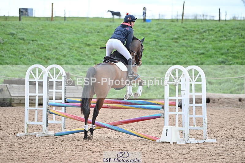 231203A-120153-01034 - Cls 18+19 Club and Schools 90cm