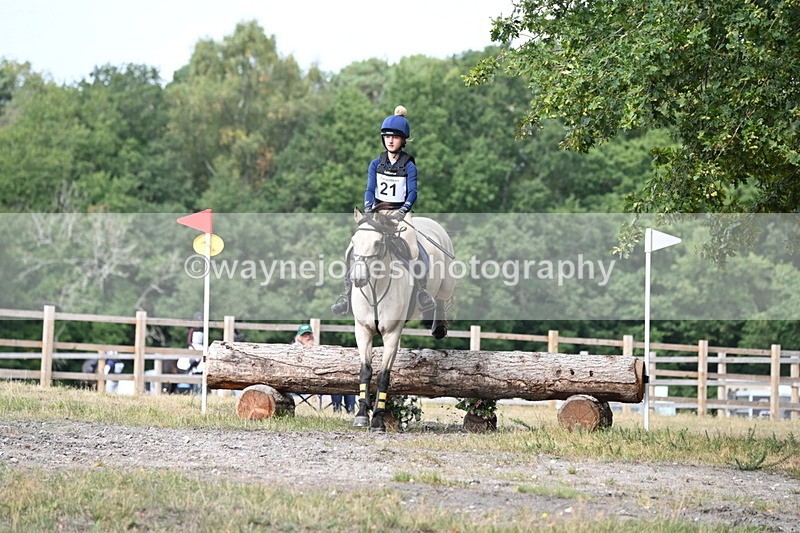 WJ6_0122 - XC Time 10:53 to 11:00