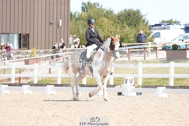 250817-123240-09095 - 161-Isabel.LawsonIn.the.pink