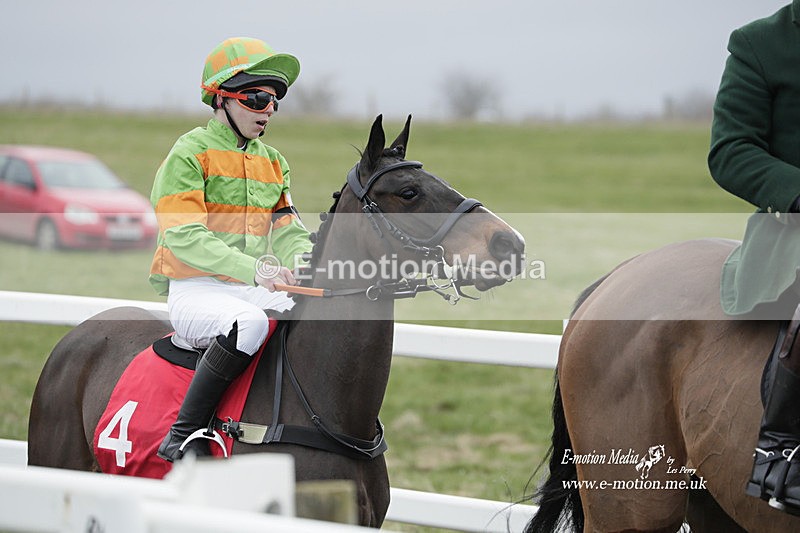 PtP 260323 0977 - New Forest Hounds Point-to-Point Larkhill 26/03/23