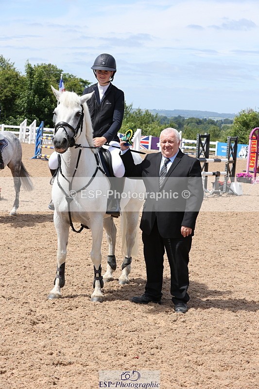 240629A-113714-04596 - Cls 17 Discovery and 90cm Open